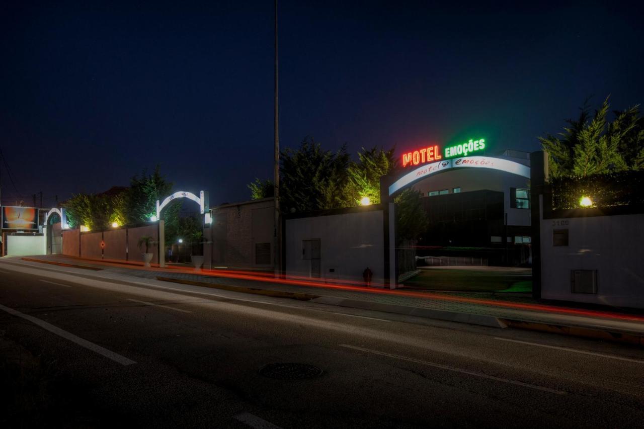 Motel Emocoes Nogueira da Regedoura Bagian luar foto