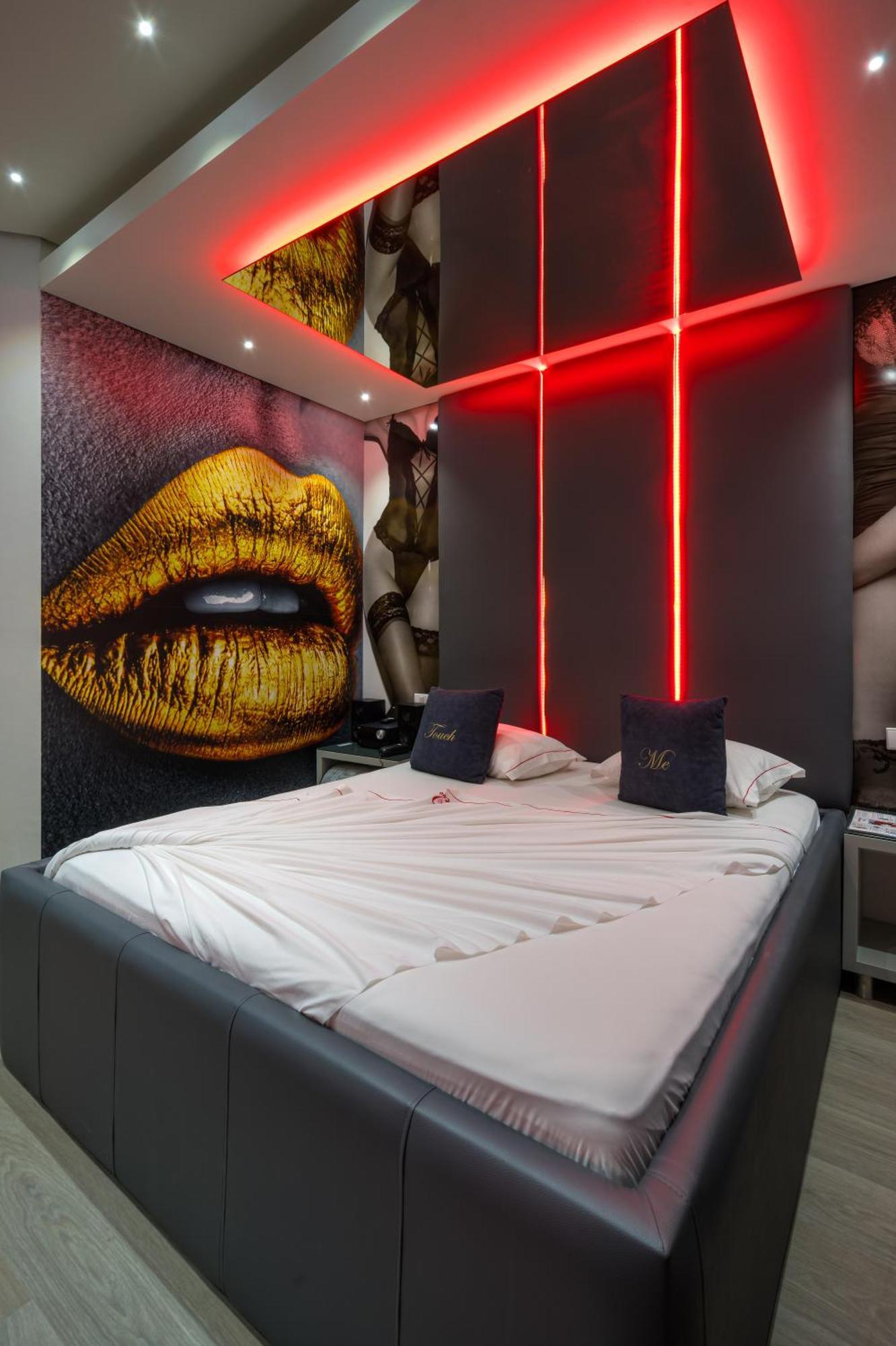 Motel Emocoes Nogueira da Regedoura Bagian luar foto